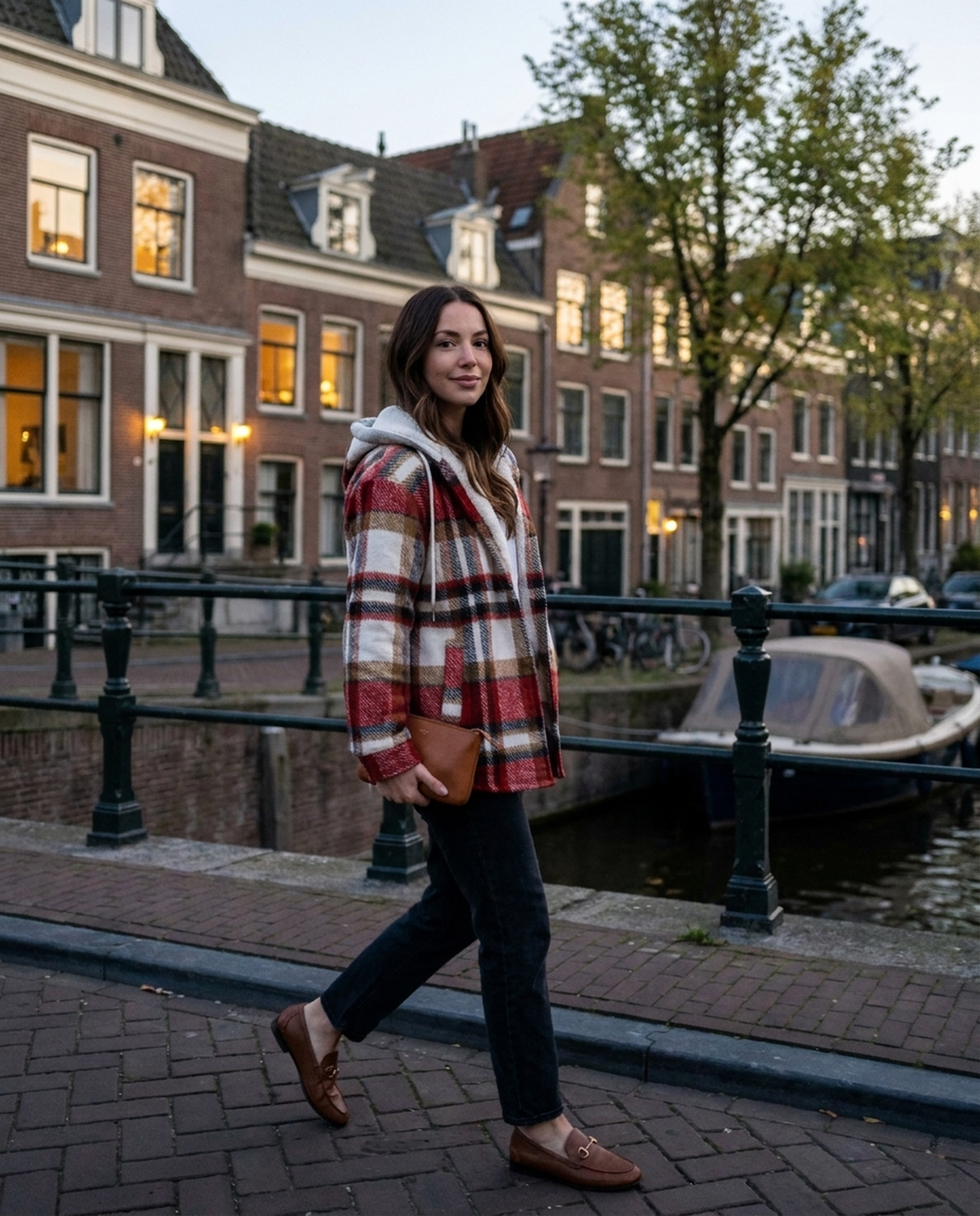ITERPUB::cold-myshoppingbag-11631140012373::04-street