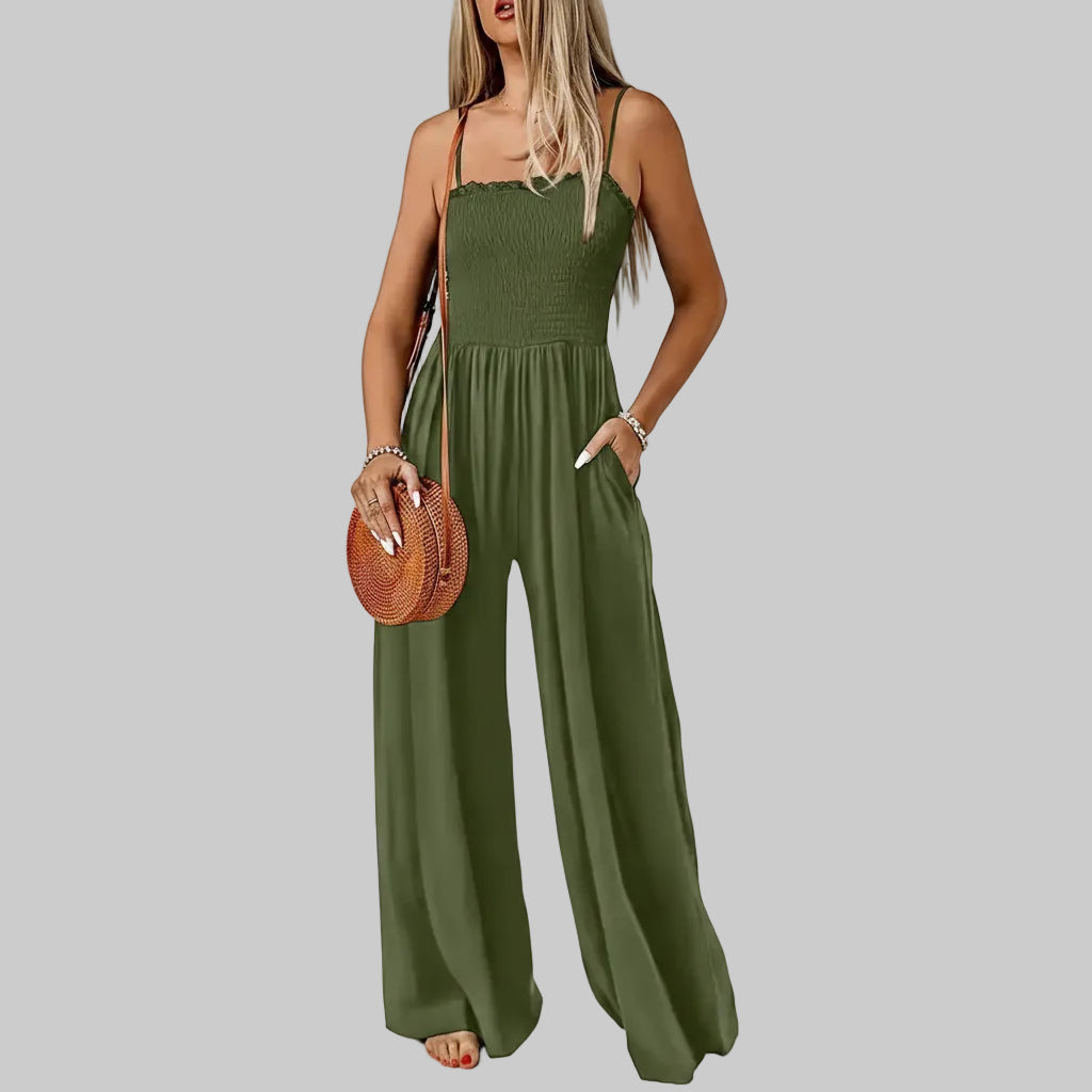 Polished Western-Style Set with Sophisticated Proportions