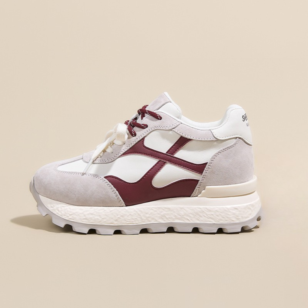 Erhöhte Trainings-Plateau Sneaker