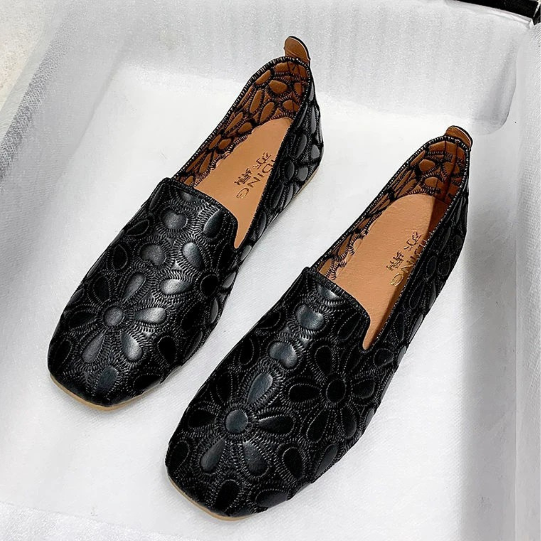 Floral Cut-Out Slipper ohne Schnürsenkel