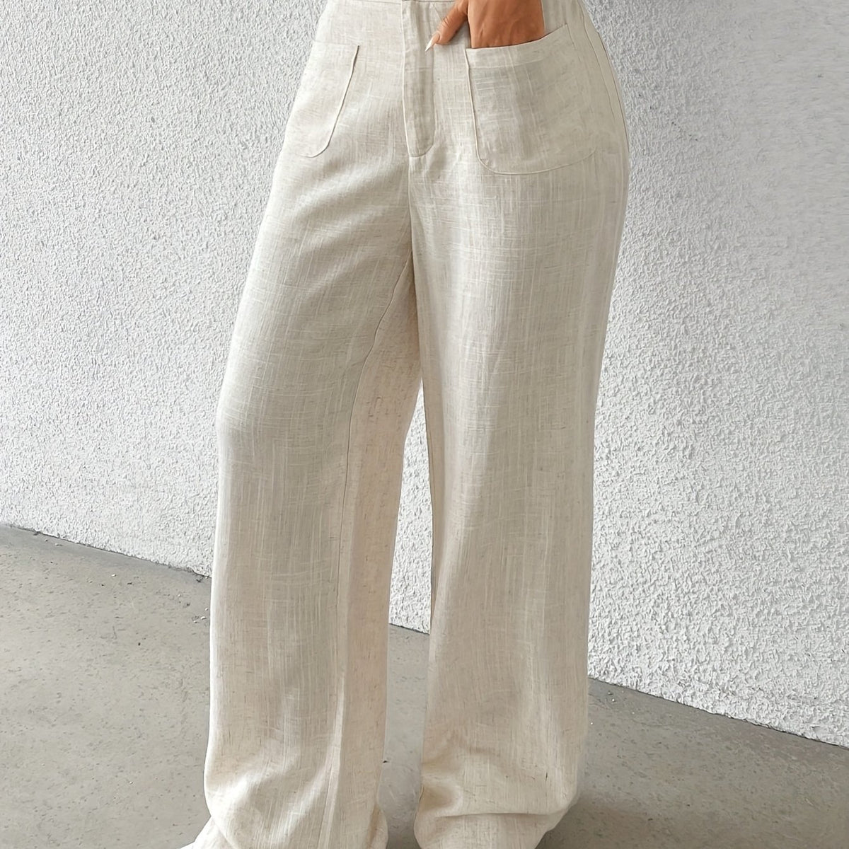 Locker sitzende lässige weite Leinenhose