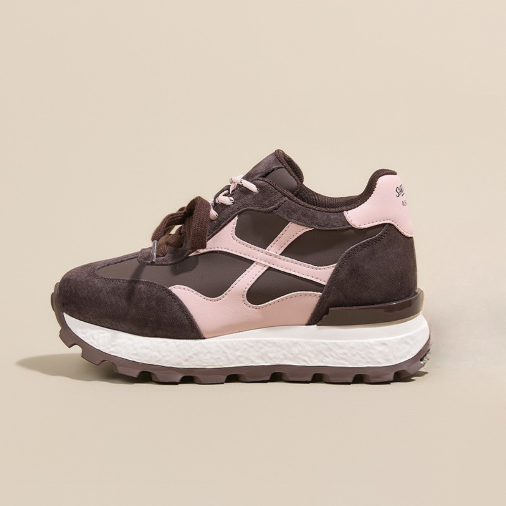 Erhöhte Trainings-Plateau Sneaker