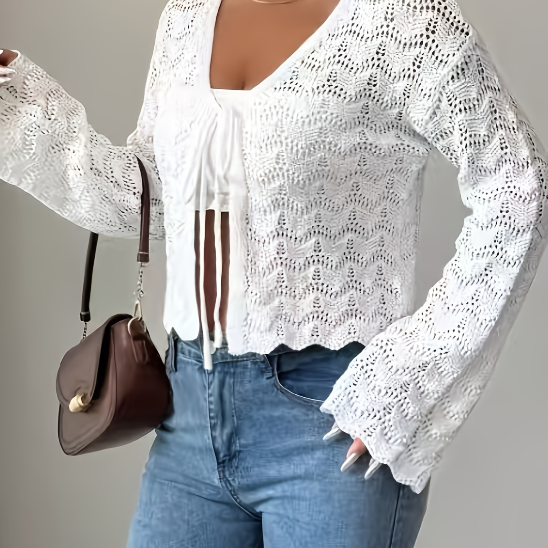 Gehäkelter Strick-Cardigan mit Knoten vorne