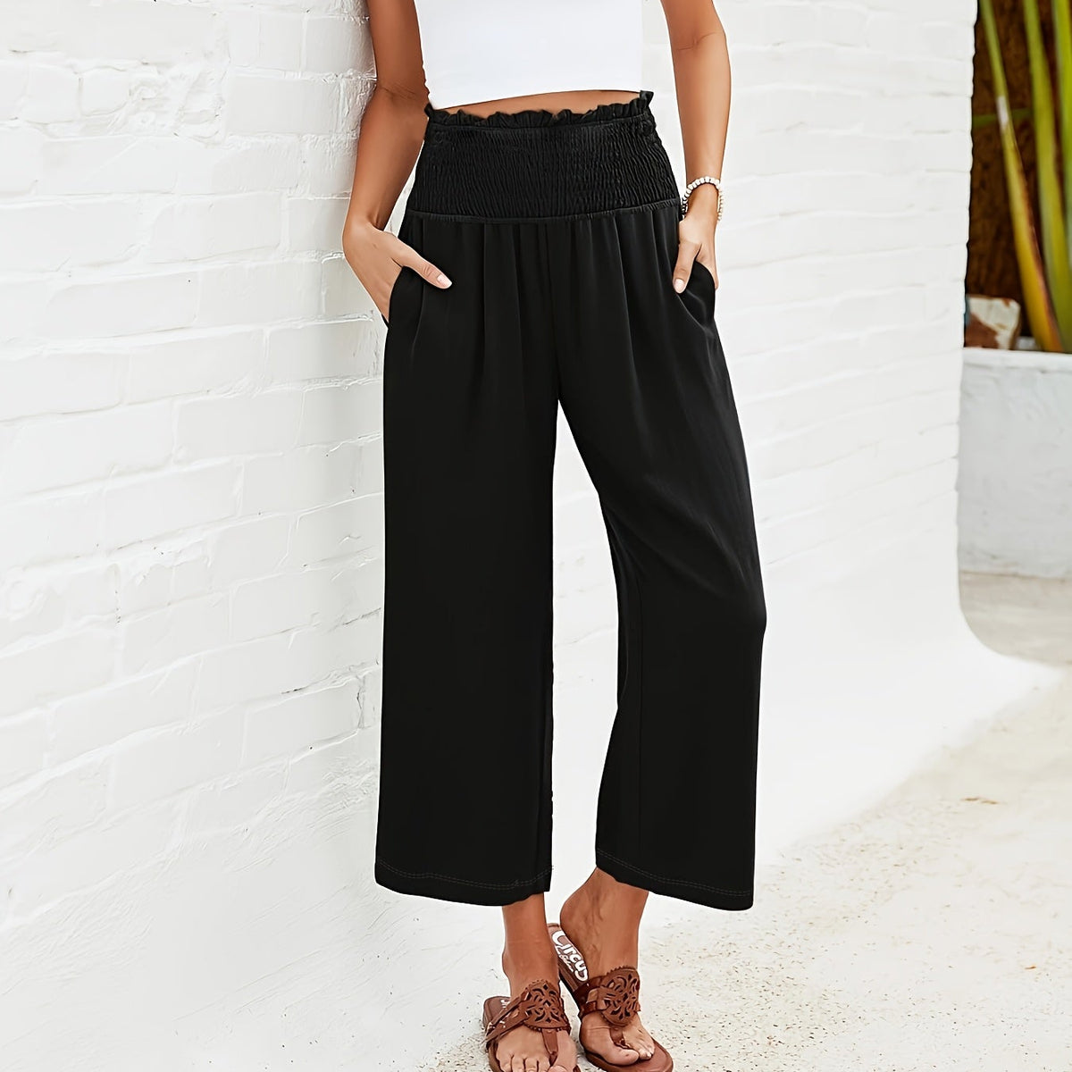 Hoch taillierte, plissierte Cropped-Sommerhose