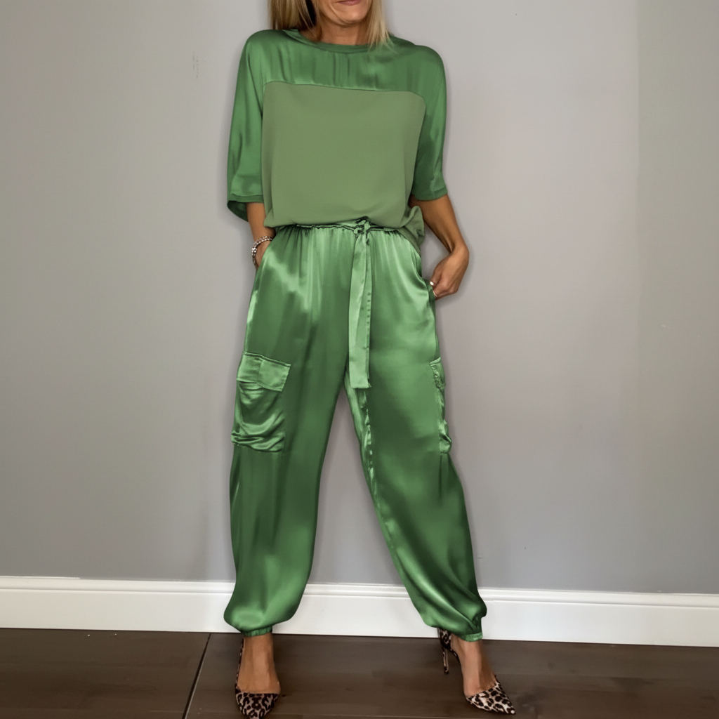 Luxury Women’s Relaxed Chic Two-Piece Set for Effortless Sophisticated Style