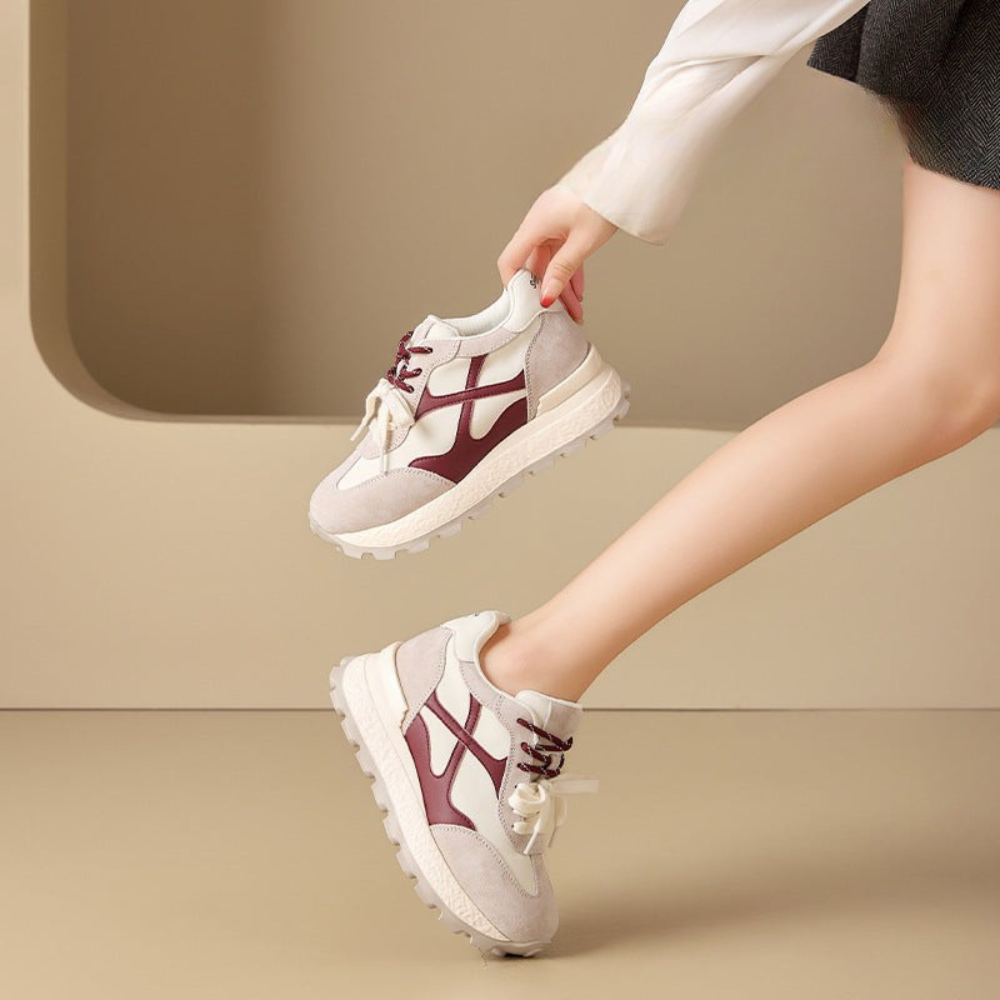 Erhöhte Trainings-Plateau Sneaker