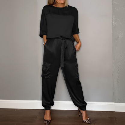Set due pezzi chic rilassato da donna di lusso per uno stile sofisticato senza sforzo
