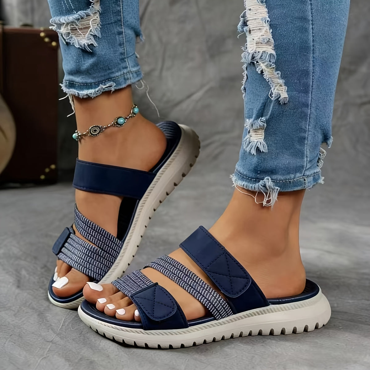 Ledersandalen mit weicher Sohle zum Gehen