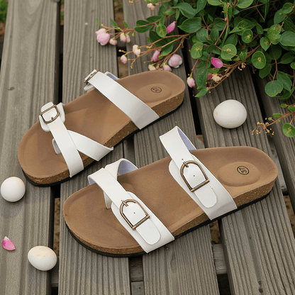 Einfache flache Ledersandalen
