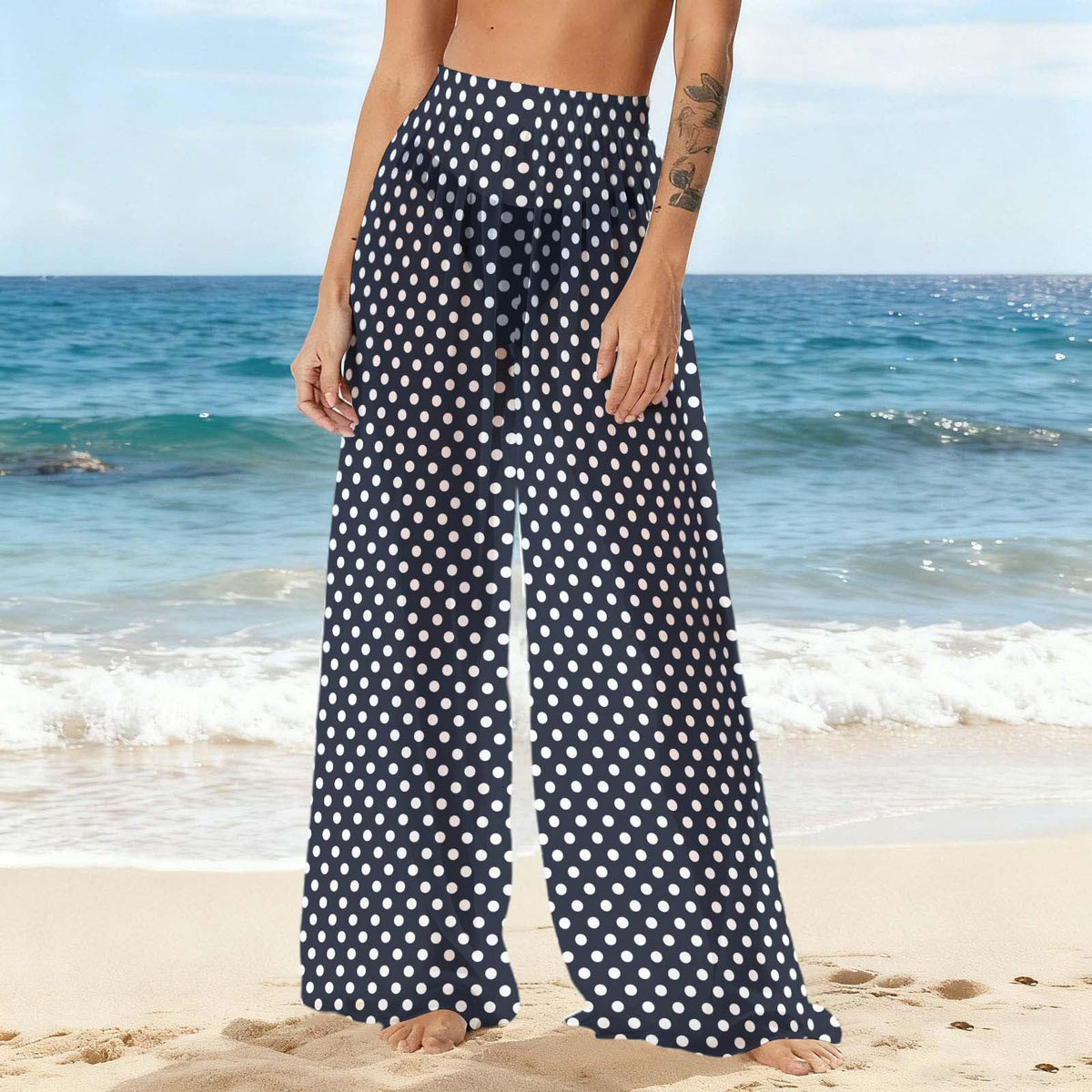 Transparente Strandhose mit Polka-Dots