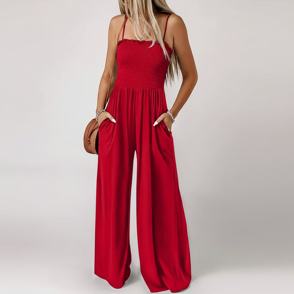 Polished Western-Style Set with Sophisticated Proportions