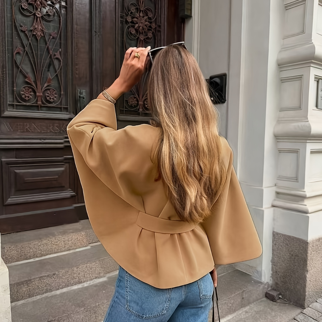 Jacke im Cape-Stil mit Gürtel