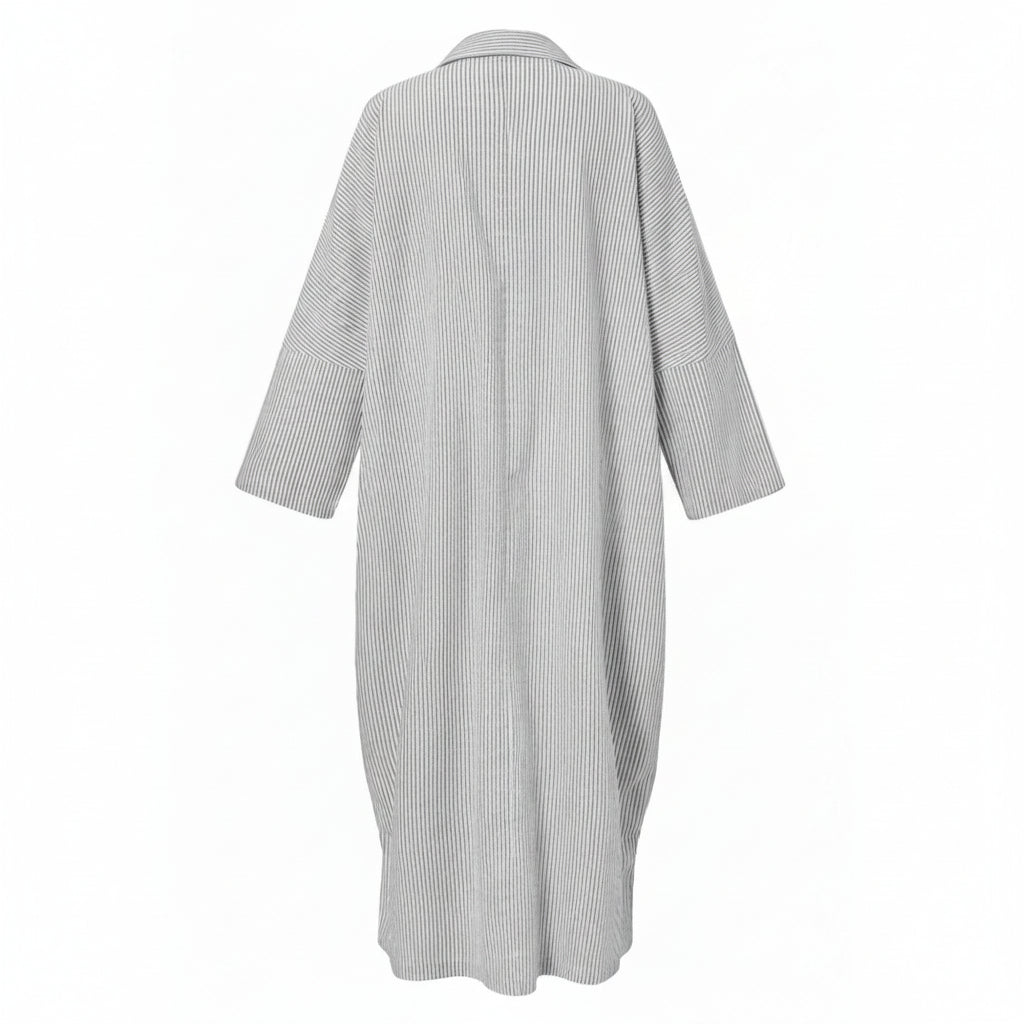 Elegant Oversized Shirt Dress with Striped Pattern for Relaxed Chic Looks