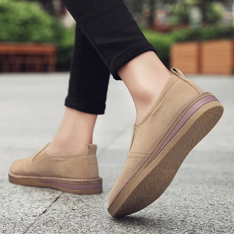 Elegante flache Loafers aus echtem Leder mit Schlupfdesign