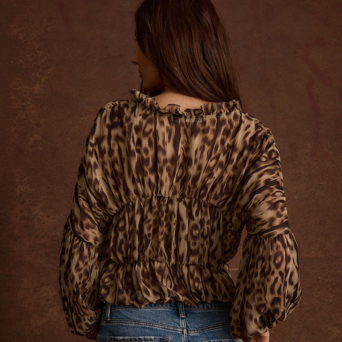 Stylish Leopard Print Long Sleeve Blouse with Ruffle Accents