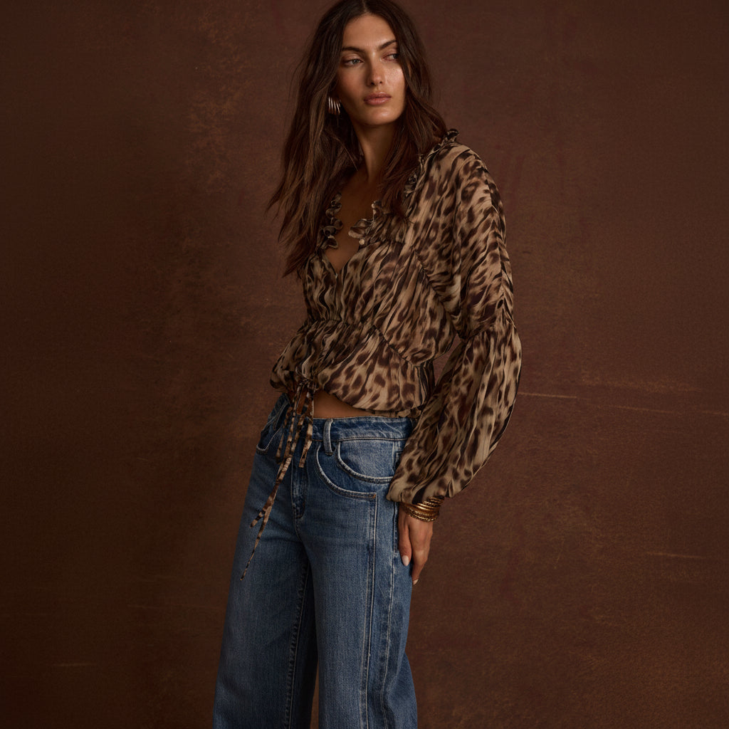Stylish Leopard Print Long Sleeve Blouse with Ruffle Accents