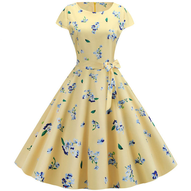 Retrodot Midikleid – Zeitloser Vintage-Charme