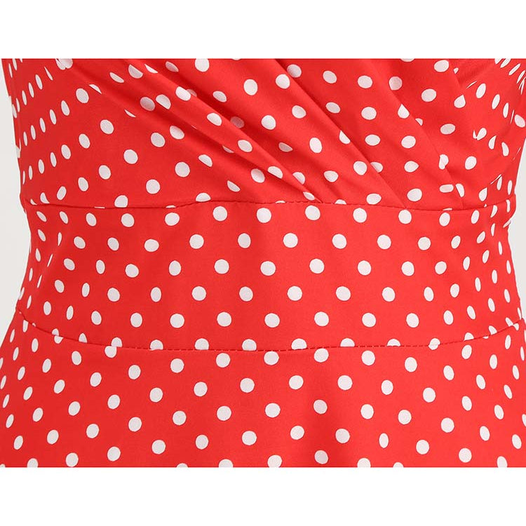 Polkadiva Kleid – Vintage Halter Eleganz