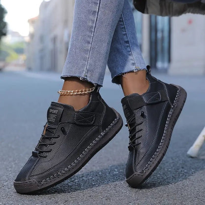 Casual Outdoor Walking Shoes