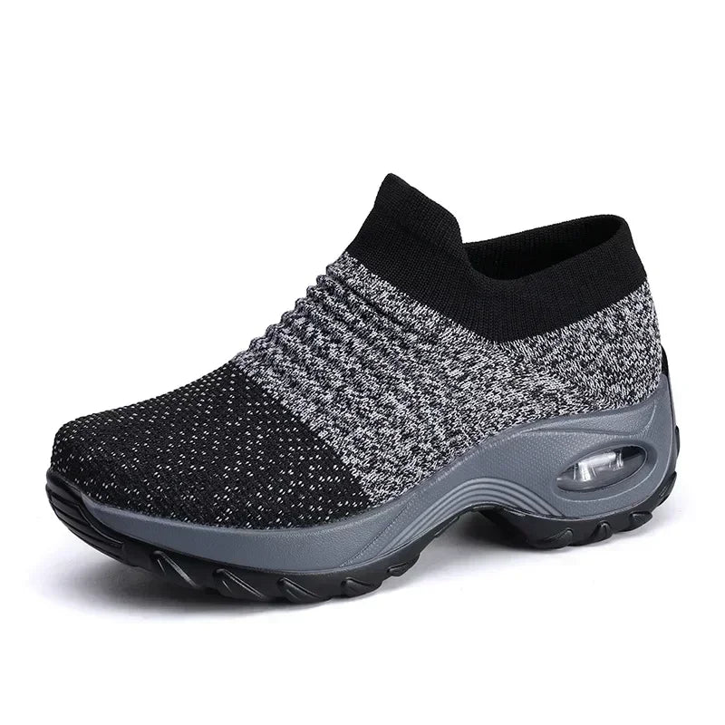 Atmungsaktive Strick-Plateau-Slipper