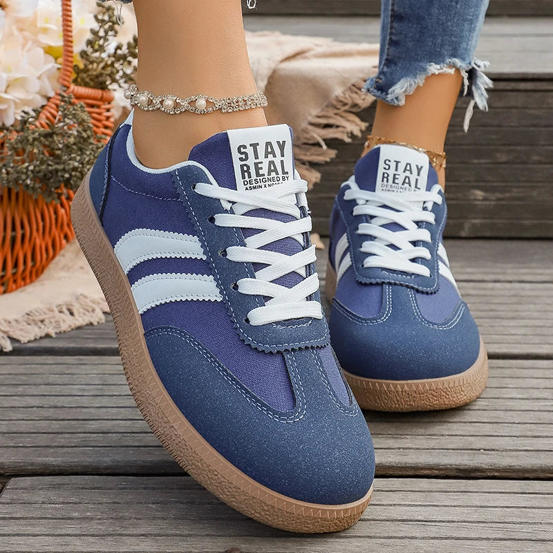 Leichte Plattform-Sportsneaker