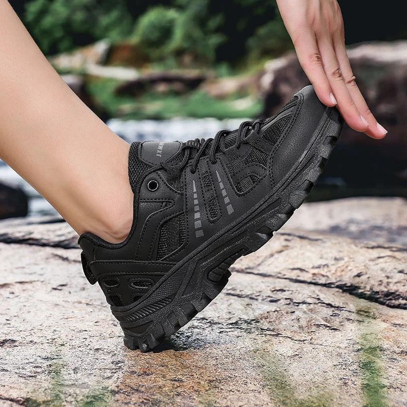 Stoßdämpfende Wandersneaker