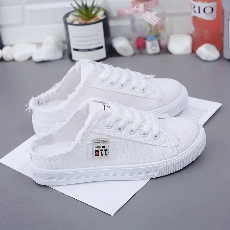 Lässige Canvas-Schnürsneaker