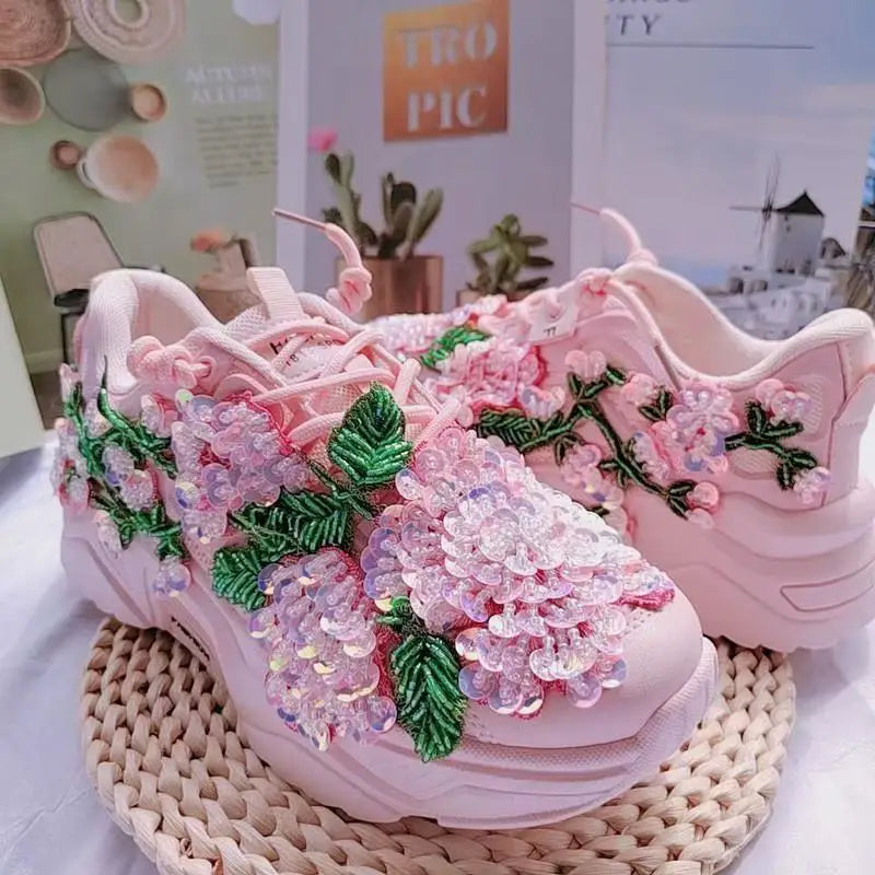 Niedliche Rosa Plateau-Sneaker