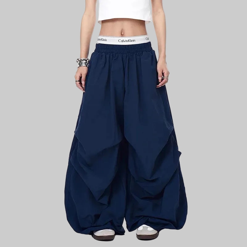 Weite, übergroße Parachute-Hose