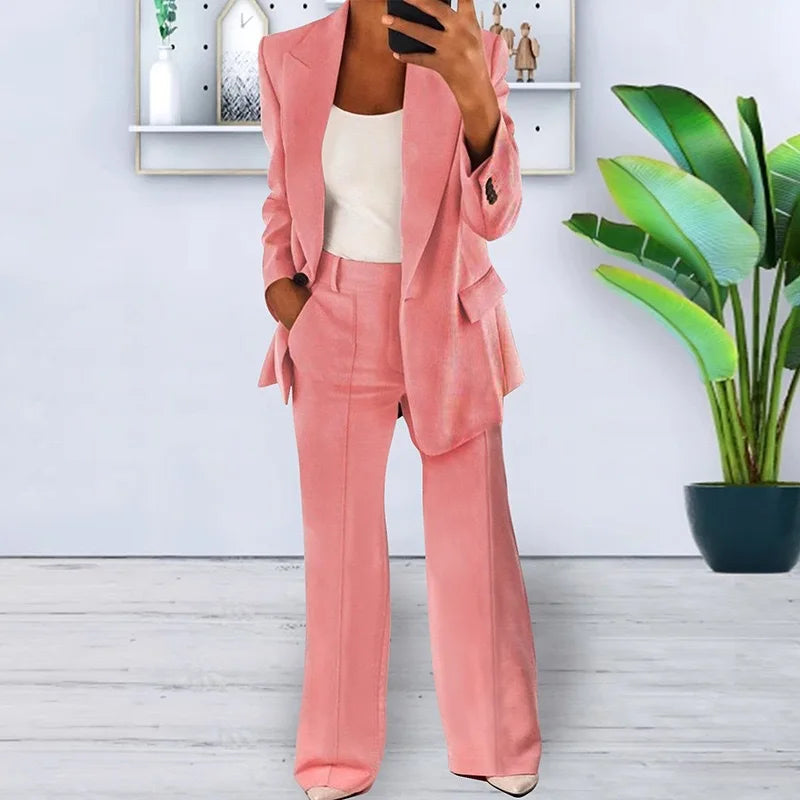 Comfortable Women's Loose-Fit Two-Piece Set with Pockets