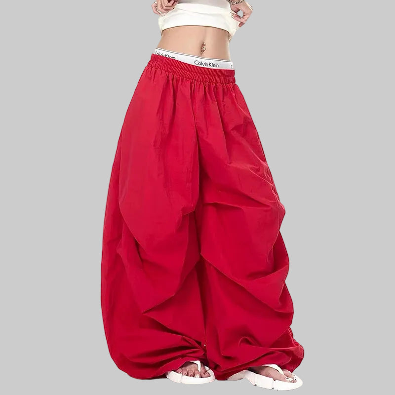 Weite, übergroße Parachute-Hose