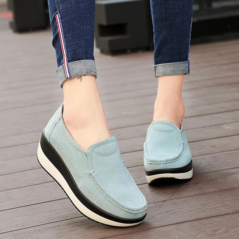 Vielseitige flache Lederschuhe zum Gehen für einen entspannten Alltagsstil