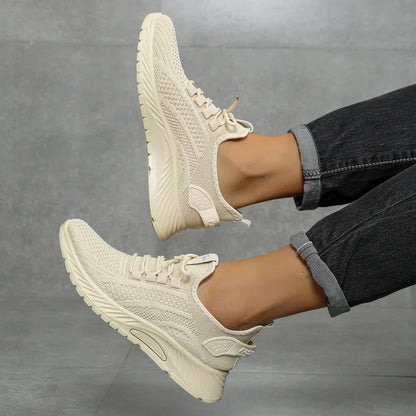 Sneakers flessibili in Fly Knit