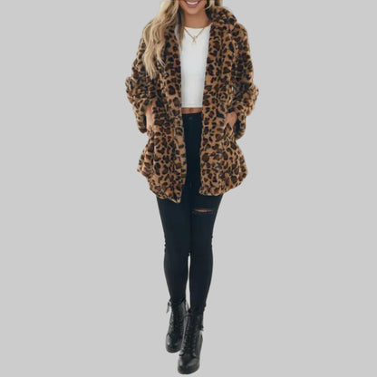 Premium Women’s Plus Size Leopard Print Jacket for Chic Everyday Looks