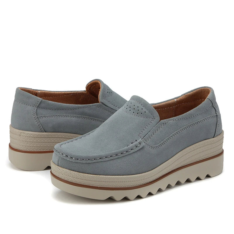 Plateau-Slipper aus Wildleder