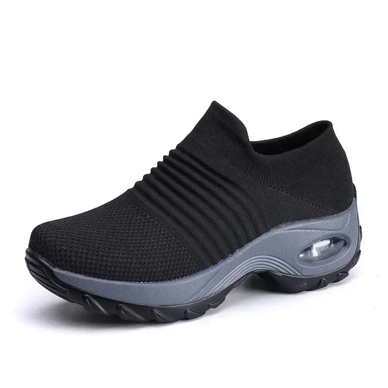 Atmungsaktive Strick-Plateau-Slipper