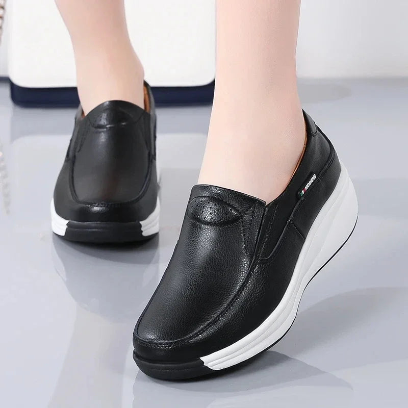 Plateau-Leder-Slipper