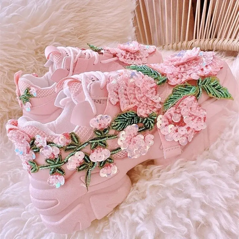 Niedliche Rosa Plateau-Sneaker