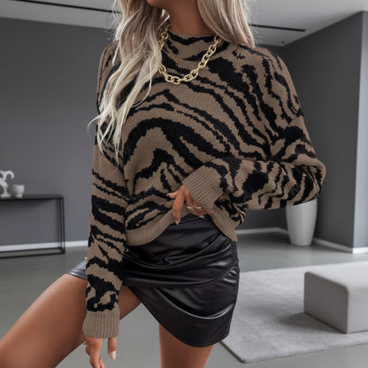 Cozy Round Neck Leopard Print Pullover Sweater for Casual Fashion