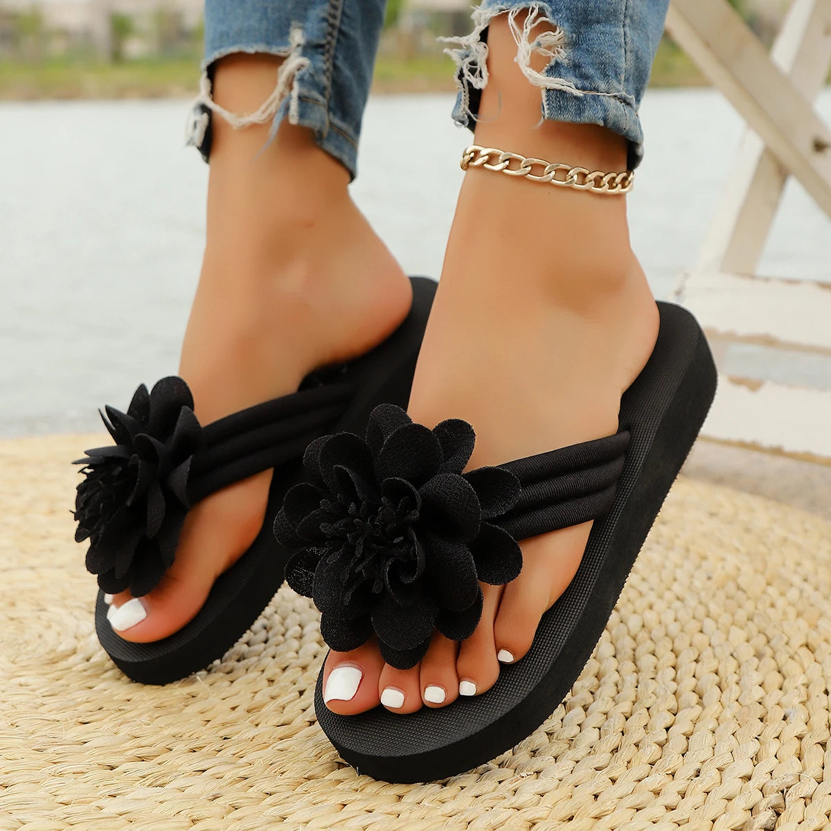 Florale Strand-Zehentrenner