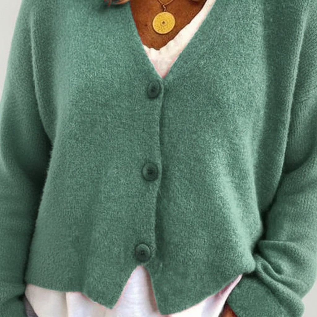 Saphira_-_Timeless_V-Neck_Cardigan