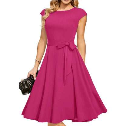 Abito da cocktail elegante da donna senza maniche con cintura annodata