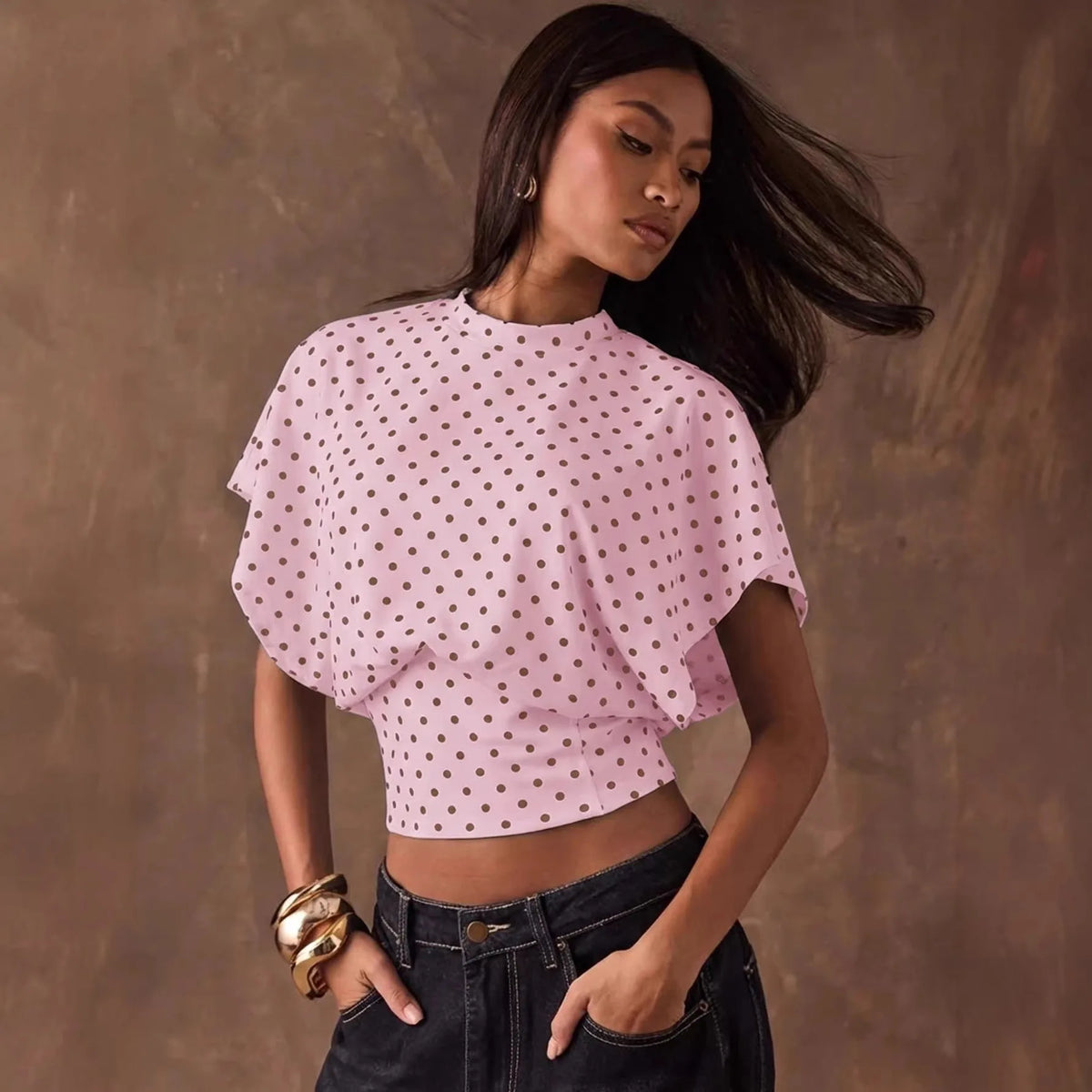 Elegantes Polka-Dot-Crop-Top mit Fledermausärmeln für femininen Stil