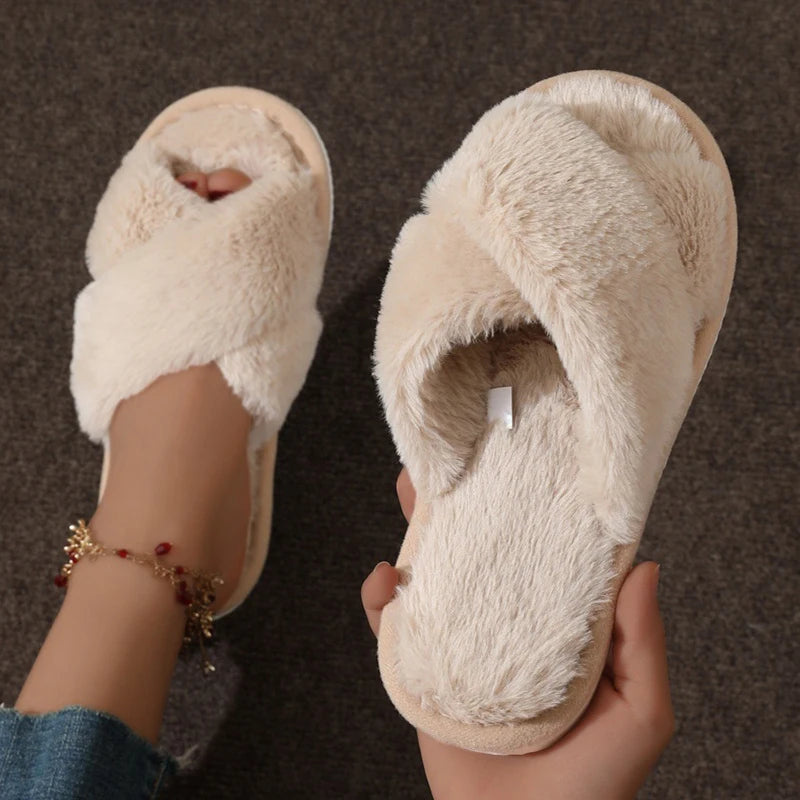 Warme Flauschige Fell-Slides