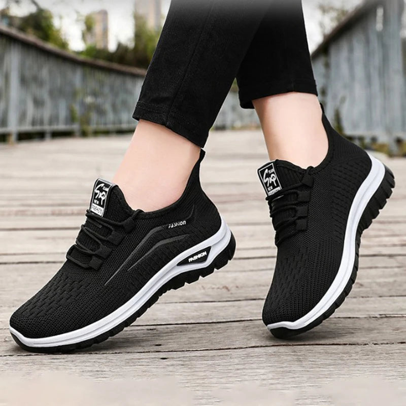 Atmungsaktive Mesh Schnürsneaker