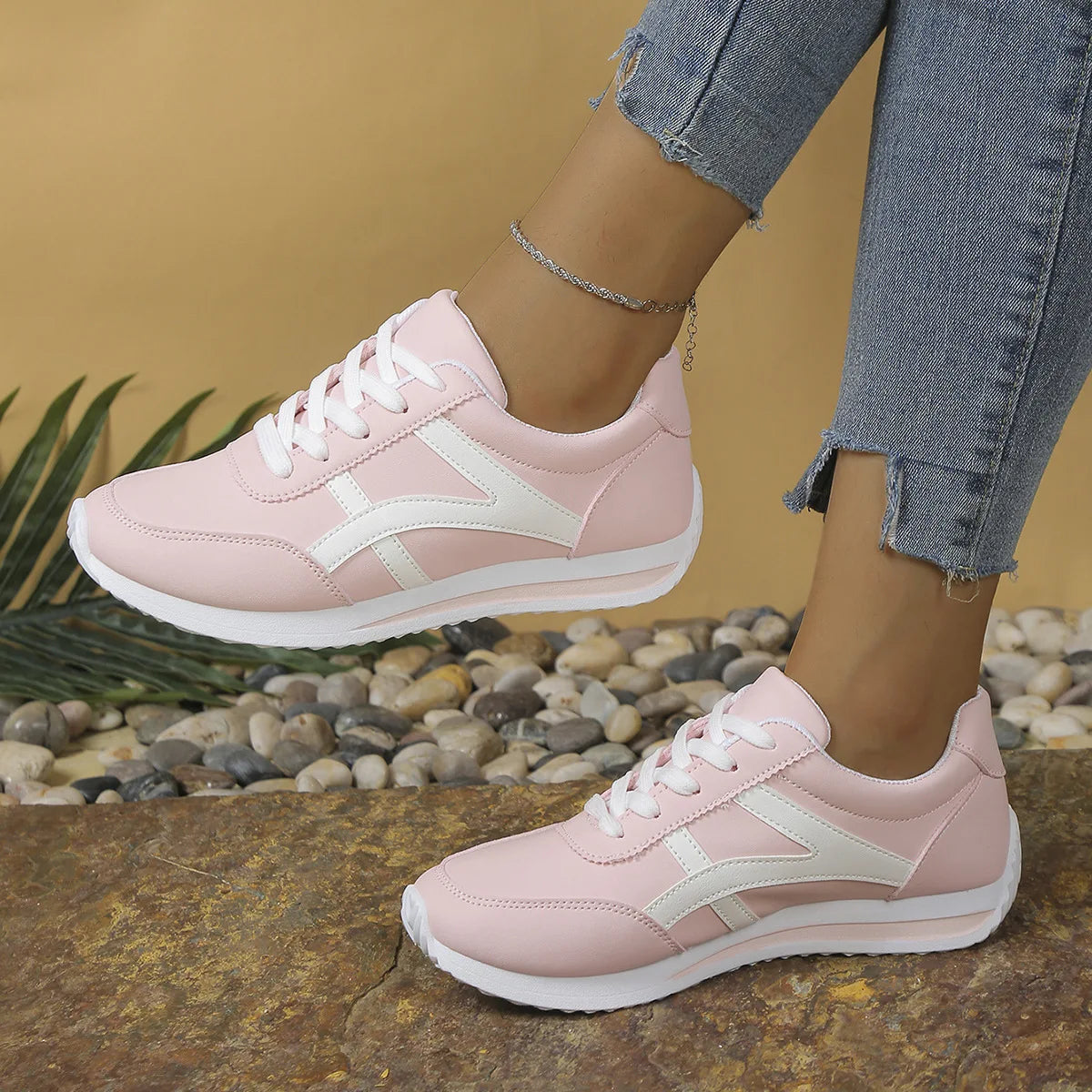 Leichte Schnür-Laufsneaker