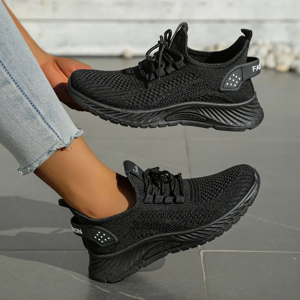 Flexible Fly Knit Sneaker