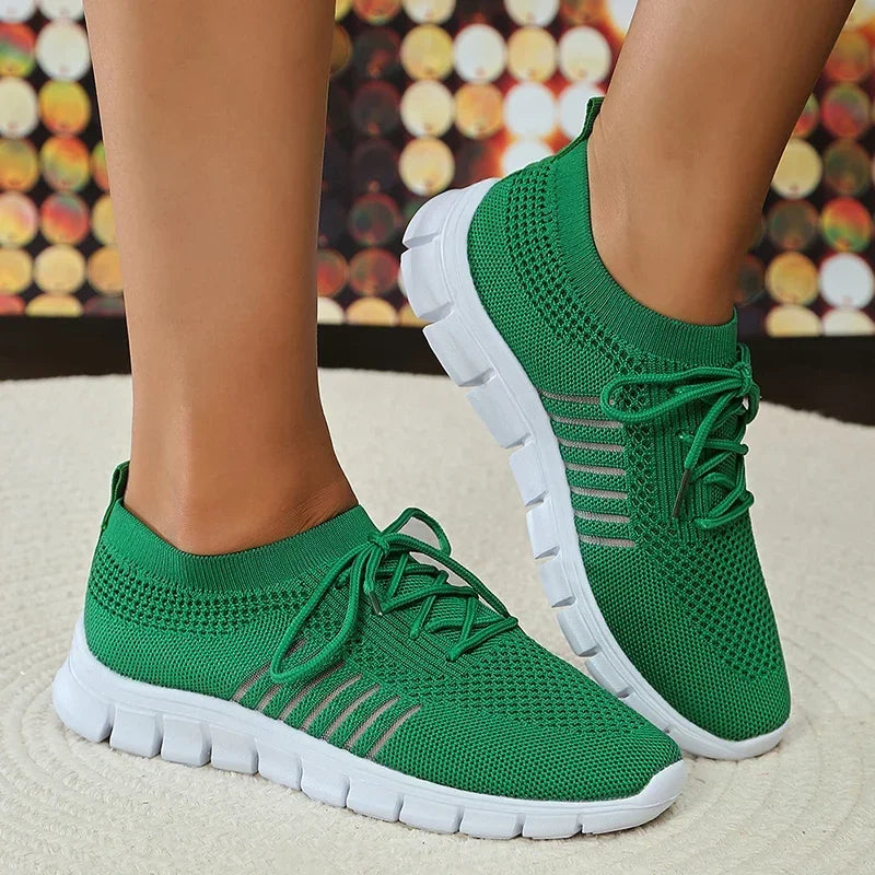 Rutschfeste gestrickte Wanderschuhe