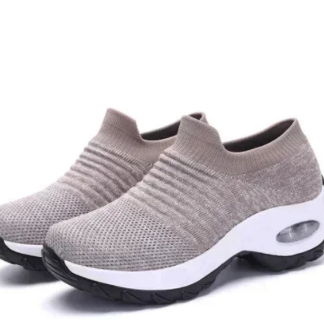 Atmungsaktive Strick-Plateau-Slipper