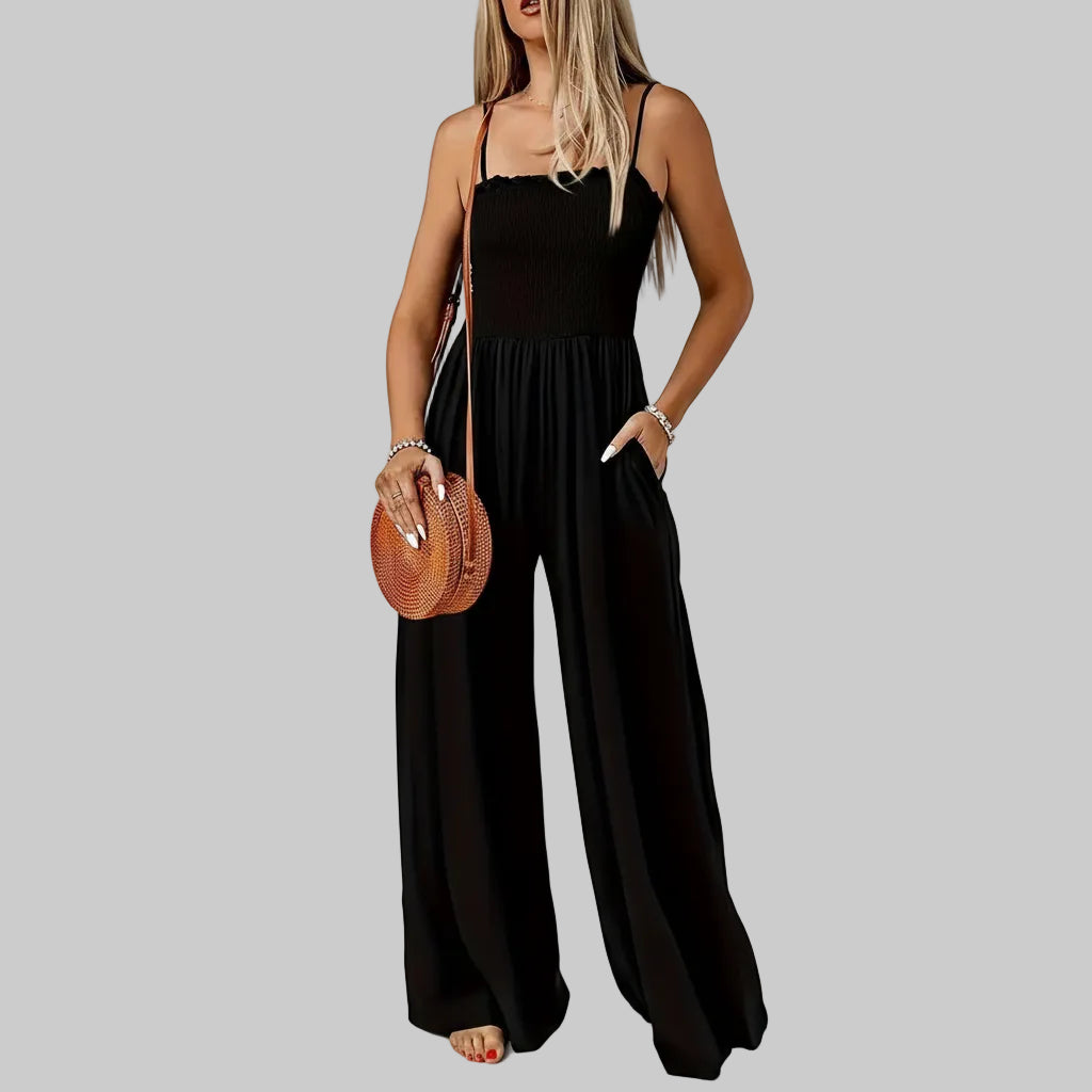 Polished Western-Style Set with Sophisticated Proportions